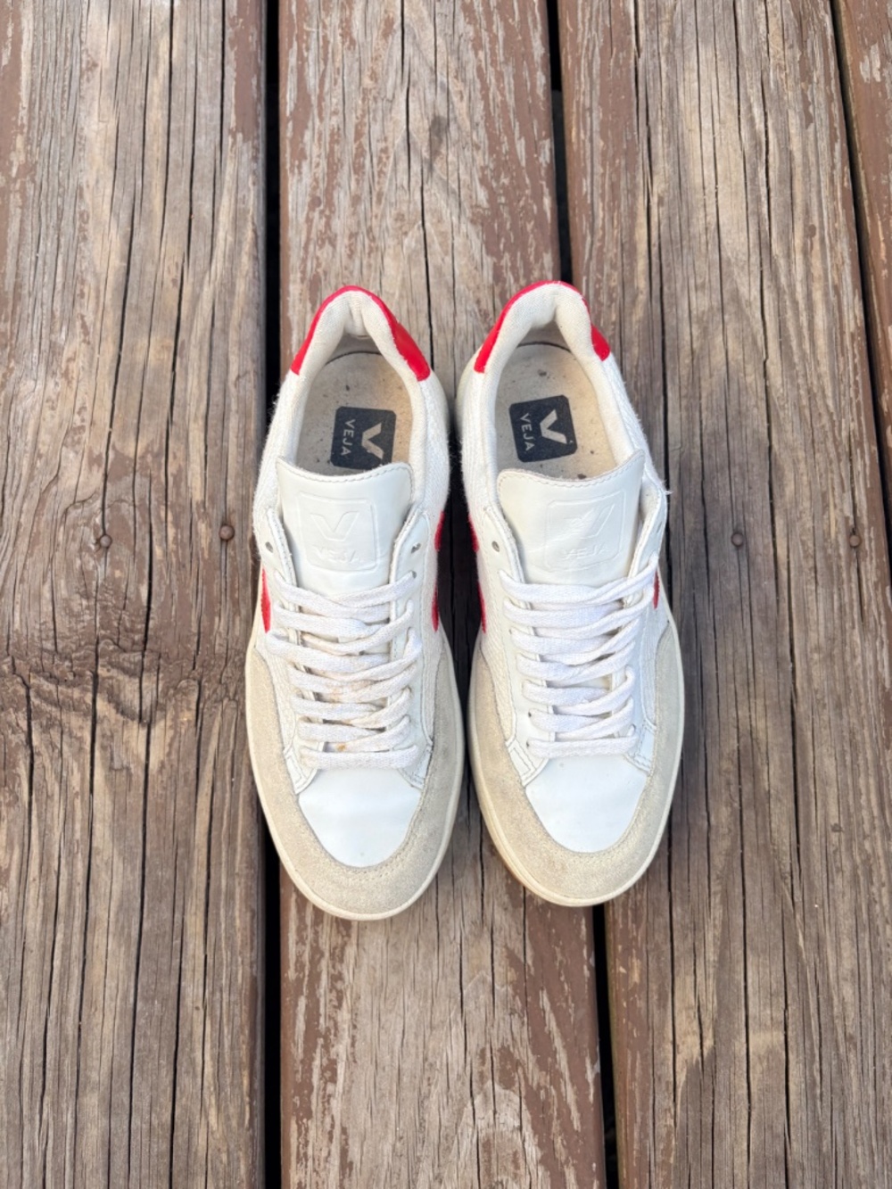Veja V-12 Sneakers – White w/ Pink Logo & Gum Sole (Women’s 5) - Picture 2 of 8